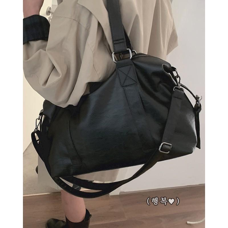 Fashionable Cool Portable Travel Bag Luggage 2026 New Korean Style Casual Tote Large Capacity Cross-body Fitness чорний
Fashionable Cool Portable Travel Bag Luggage 2026 New Korean Style Casual Tote Large Capacity Cross-body Fitness чорний