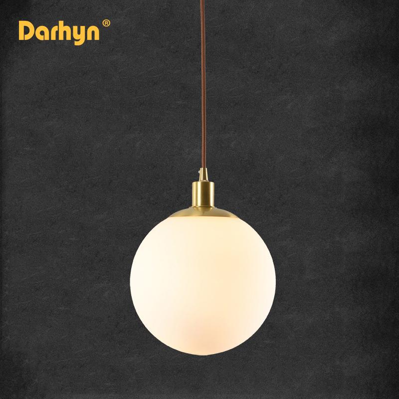 Nordic Glass Pendant Light Home Decor Светильники Кремовый шар Подвесная лампа для бара Ресторан Lustre Спальня Свет Светодиодный кулон
Nordic Glass Pendant Light Home Decor Светильники Кремовый шар Подвесная лампа для бара Ресторан Lustre Спальня Свет Светодиодный кулон