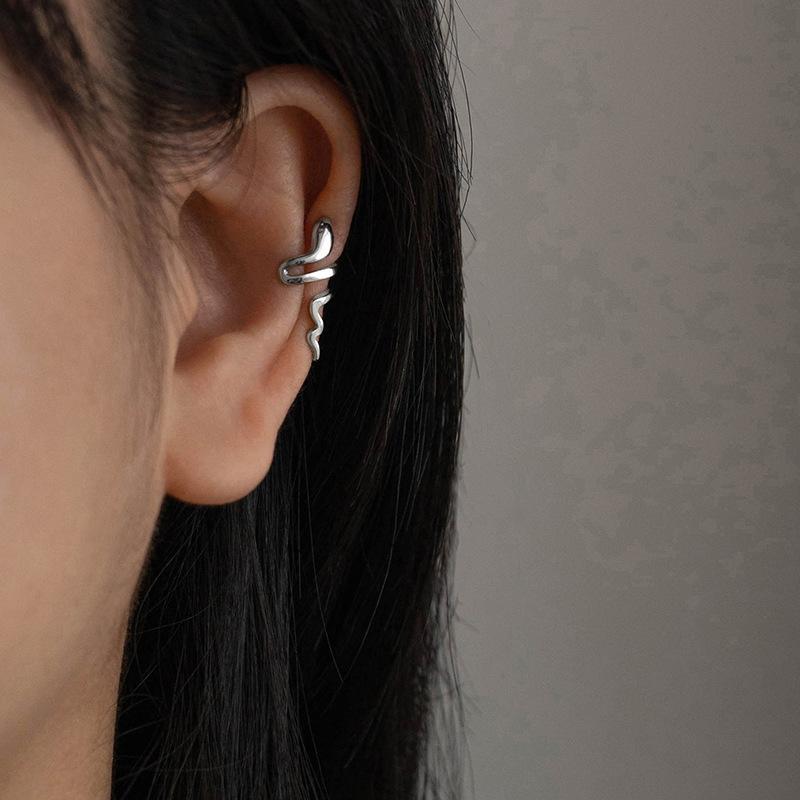 Shiny Zircon Star Ear Clip for Women Girl Fashion Full Rhinestone C Shape No Pierced Fake Cartilage Earrings Party Jewelry Gifts
Shiny Zircon Star Ear Clip for Women Girl Fashion Full Rhinestone C Shape No Pierced Fake Cartilage Earrings Party Jewelry Gifts