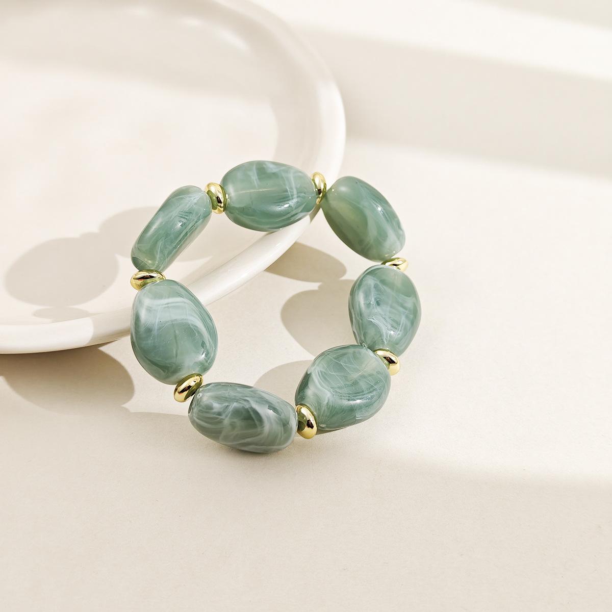 Retro Irregular Oval Bracelet Personality Exaggerated Niche High Sense Fashion Temperament Jewelry Women
Retro Irregular Oval Bracelet Personality Exaggerated Niche High Sense Fashion Temperament Jewelry Women