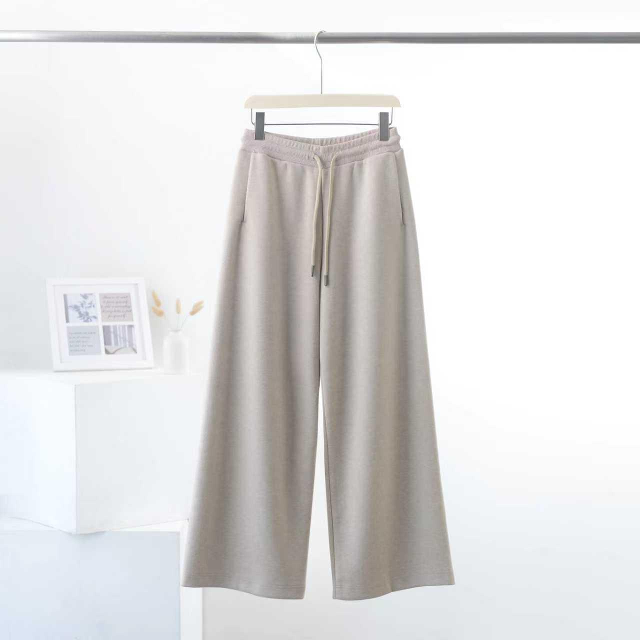 Women s 2025 Double-Sided Wool Pants with Elastic Waist and Drawstring, Straight-Leg, Floor-Length Design Medium
Women s 2025 Double-Sided Wool Pants with Elastic Waist and Drawstring, Straight-Leg, Floor-Length Design Medium