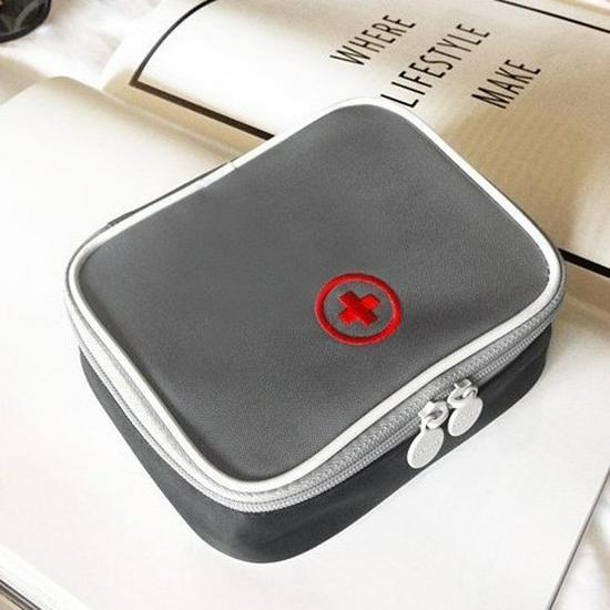 Portable First Aid & Medicine Travel Kit for Home & Outdoors 13x10x4 cm серый
Portable First Aid & Medicine Travel Kit for Home & Outdoors 13x10x4 cm серый
