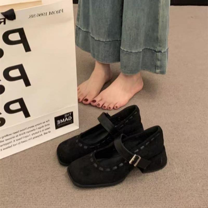 Retro square head thick heel Mary Jane shoes women s new women s shoes with versatile brown light mouth commuter shoes 40 чорний
Retro square head thick heel Mary Jane shoes women s new women s shoes with versatile brown light mouth commuter shoes 40 чорний