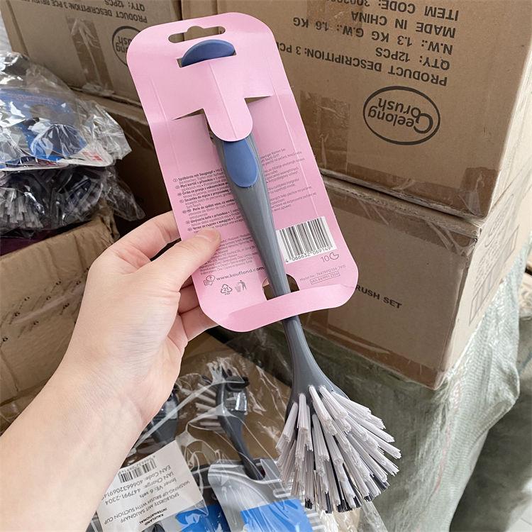 Вертикальная многофункциональная щетка для чистки с длинной ручкой, кухонная присоска для чистки раковины, щетка для мытья посуды 2pcs
Вертикальная многофункциональная щетка для чистки с длинной ручкой, кухонная присоска для чистки раковины, щетка для мытья посуды 2pcs