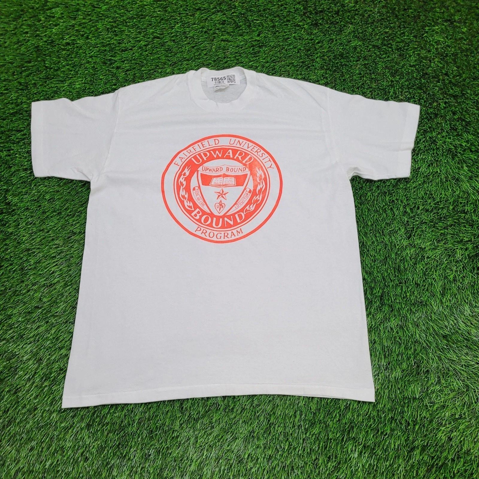 Vintage 80s Fairfield University Upward Bound Program Shirt Large 21x26 USA 2XL
Vintage 80s Fairfield University Upward Bound Program Shirt Large 21x26 USA 2XL