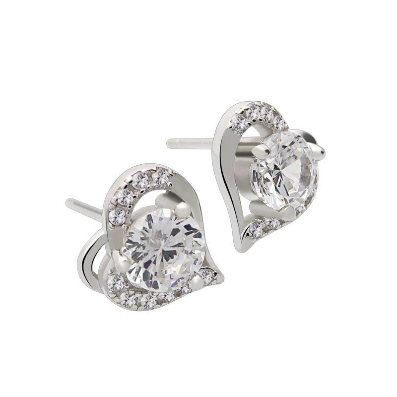 Premium Daily Versatile Jewelry Sterling Silver Femininity Heart-Shaped Earrings Zircon Love Earrings 925 silver
Premium Daily Versatile Jewelry Sterling Silver Femininity Heart-Shaped Earrings Zircon Love Earrings 925 silver