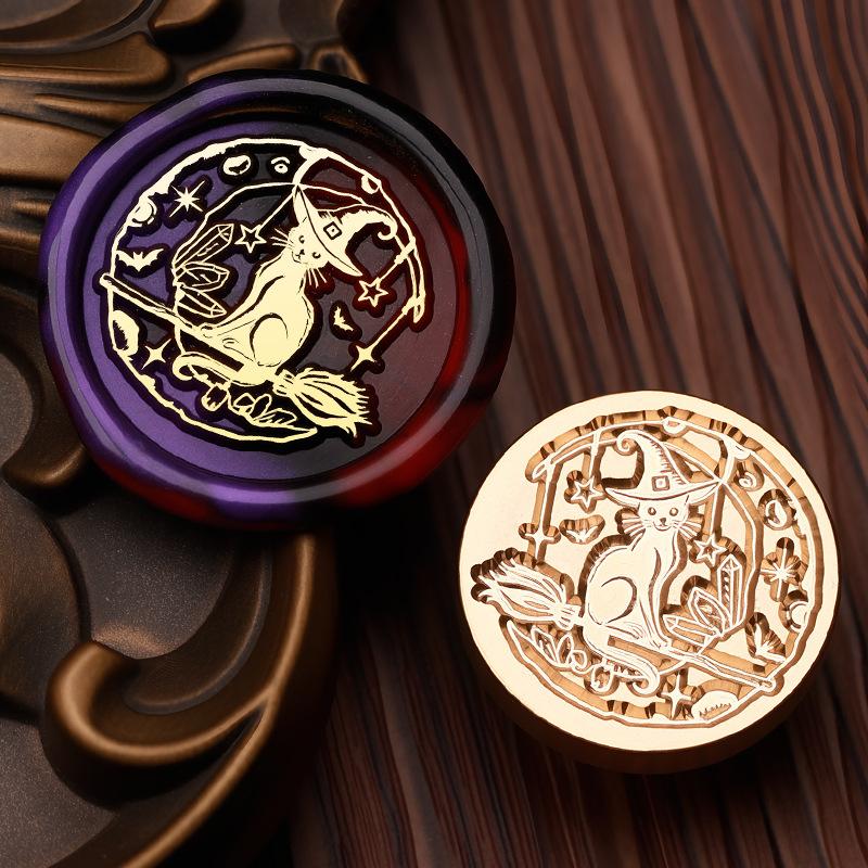Halloween Series Lacquer Seal Head Brass Three-dimensional Embossed Hand Account Envelope Greeting Card Wax Seal Decoration
Halloween Series Lacquer Seal Head Brass Three-dimensional Embossed Hand Account Envelope Greeting Card Wax Seal Decoration