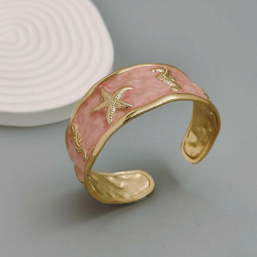 Best-selling Women s Gold Plated Stainless Steel Dripping Oil Open Bangle Bracelet Simple Fashionable Customizable Hand
Best-selling Women s Gold Plated Stainless Steel Dripping Oil Open Bangle Bracelet Simple Fashionable Customizable Hand