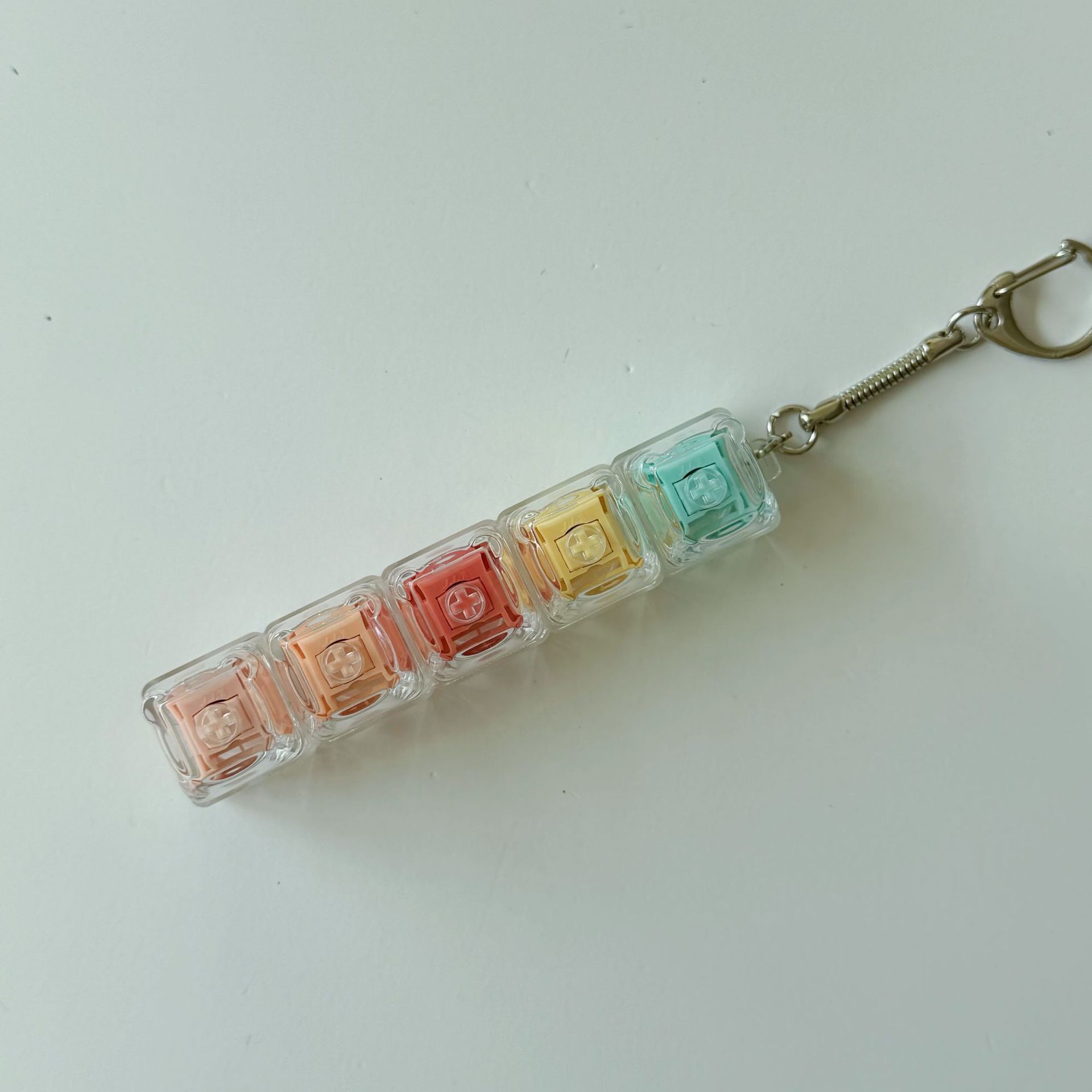 Unzip Button Four-Key Mechanical Shaft Key With Light Portable Luminous Pendant Decompression Toy Anxiety Relieving Artifact
Unzip Button Four-Key Mechanical Shaft Key With Light Portable Luminous Pendant Decompression Toy Anxiety Relieving Artifact
