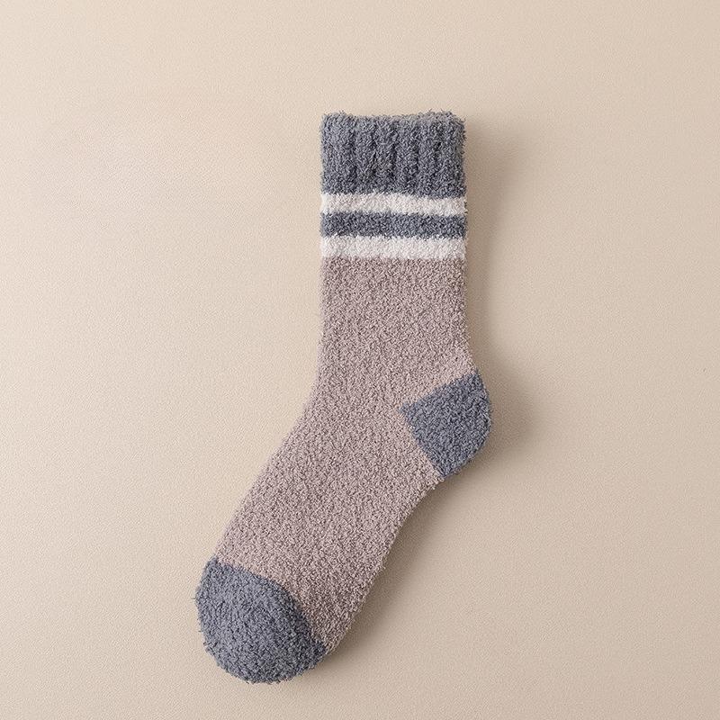Coral Fleece Mid-calf Socks, Fleece Thickened Warm Fleece Floor Socks, Breathable and Sweat-absorbent Thick Socks for Men in Autumn and Winter 1 pair хакі
Coral Fleece Mid-calf Socks, Fleece Thickened Warm Fleece Floor Socks, Breathable and Sweat-absorbent Thick Socks for Men in Autumn and Winter 1 pair хакі