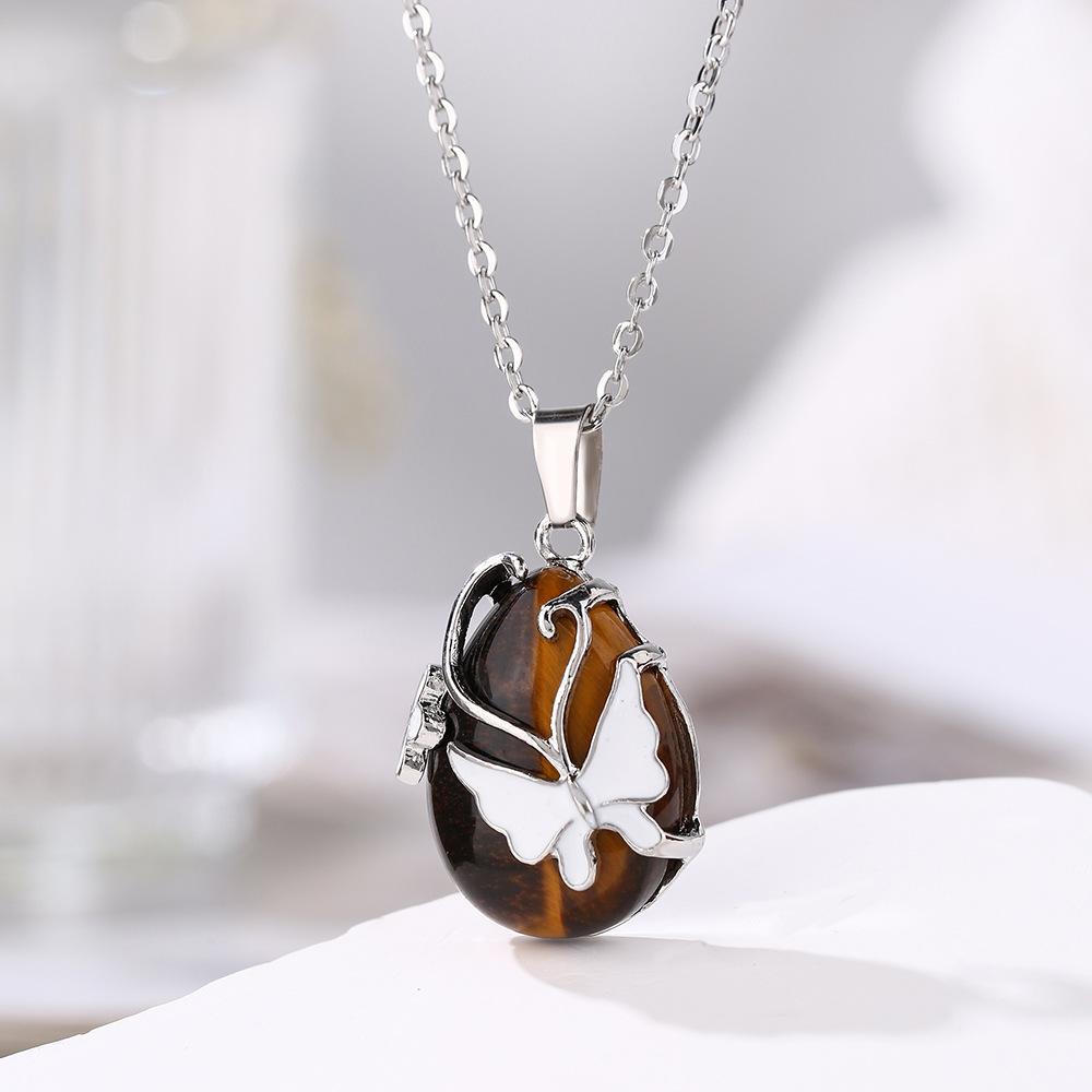 1pc Vintage Wire Wrap Butterfly Natural Stone Rose Quartz Amethyst Opal Healing Crystal Pendant Necklace
1pc Vintage Wire Wrap Butterfly Natural Stone Rose Quartz Amethyst Opal Healing Crystal Pendant Necklace