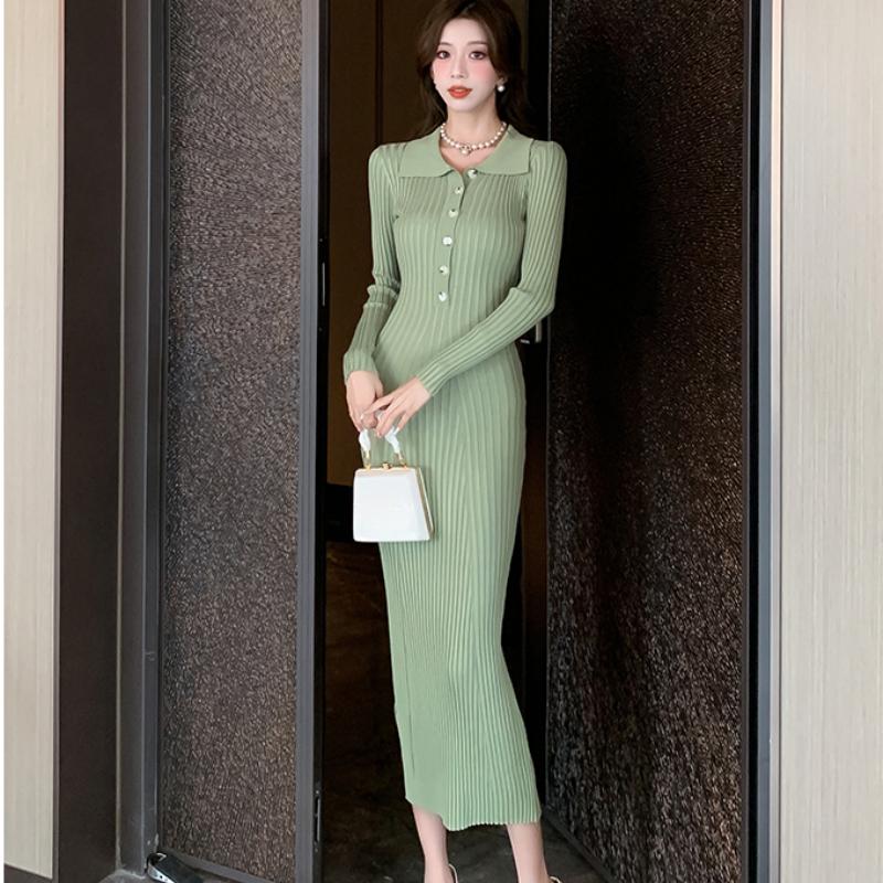 Новое осенне-зимнее платье-свитер с длинным рукавом, женское элегантное однотонное облегающее базовое женское трикотажное платье, повседневное длинное платье с отложным воротником 25960 One Size светло-зеленый
Новое осенне-зимнее платье-свитер с длинным рукавом, женское элегантное однотонное облегающее базовое женское трикотажное платье, повседневное длинное платье с отложным воротником 25960 One Size светло-зеленый