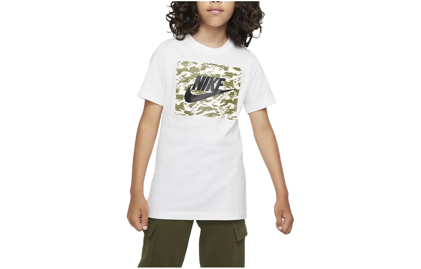 Nike T Shirt Sportswear White Kids DR9728-100 S
Nike T Shirt Sportswear White Kids DR9728-100 S