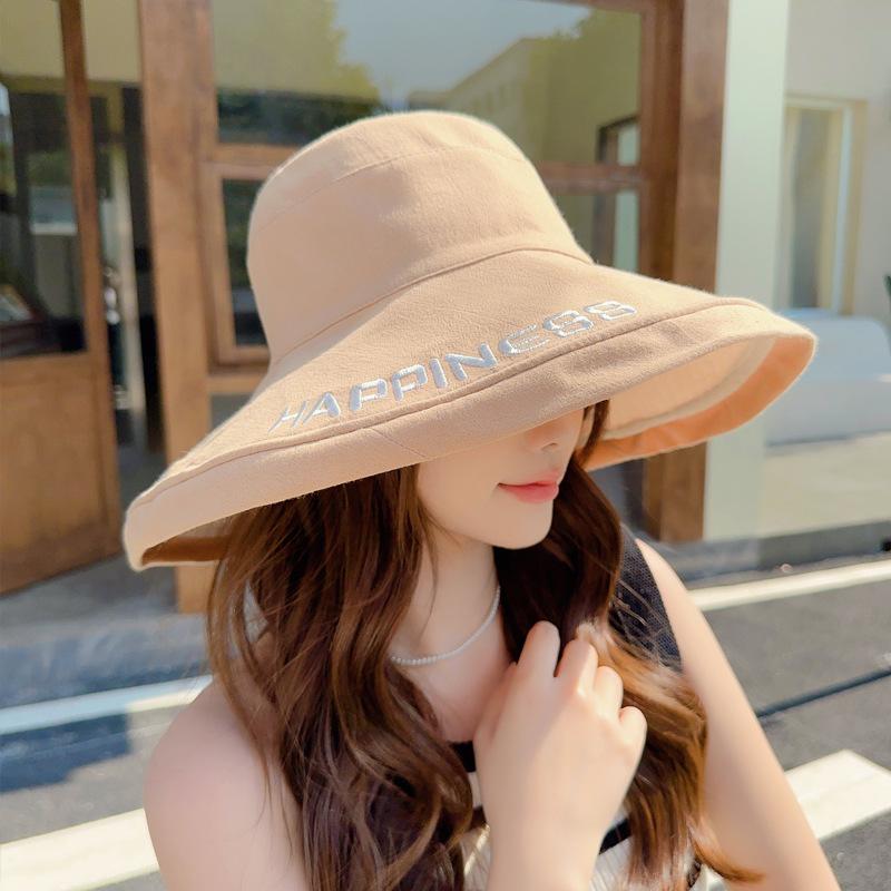 New big edge bucket hat women s spring and summer sun protection visor hat letter embroidery foldable outdoor travel beach hat M(56-58cm)
New big edge bucket hat women s spring and summer sun protection visor hat letter embroidery foldable outdoor travel beach hat M(56-58cm)