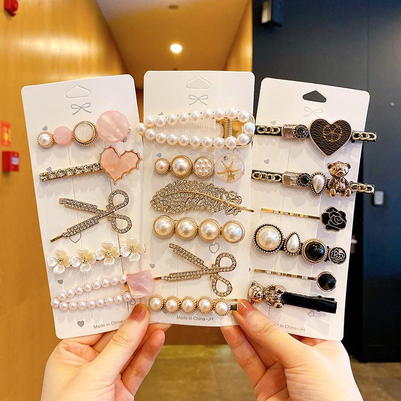Pearl Love Hair Clip Set Fringe Clip Rhinestone Air Hair Clip Duck Beak Hair Clip Headdress
Pearl Love Hair Clip Set Fringe Clip Rhinestone Air Hair Clip Duck Beak Hair Clip Headdress