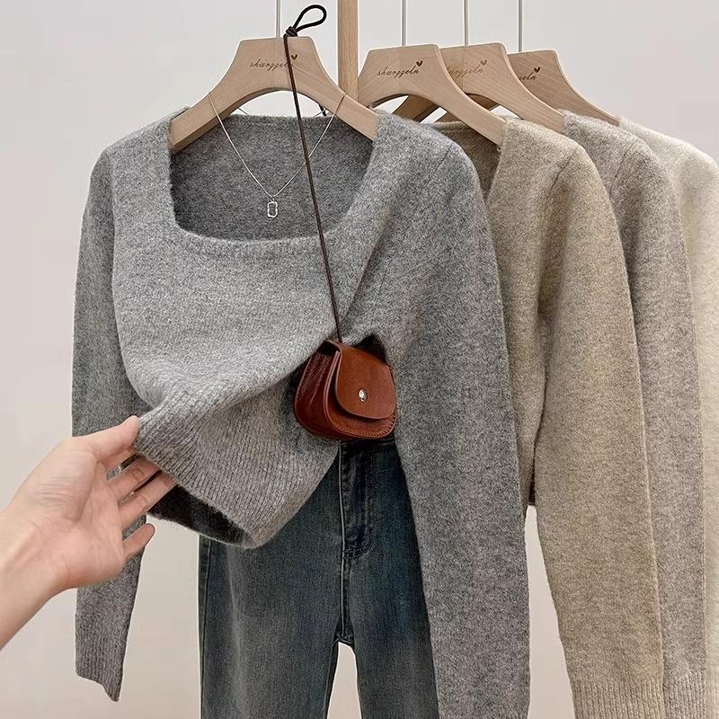 Утолщенный мягкий вощеный свитер с квадратным вырезом для женщин на осень и зиму 2024 года, новый темпераментный свитер с базовым слоем сверху One Size
Утолщенный мягкий вощеный свитер с квадратным вырезом для женщин на осень и зиму 2024 года, новый темпераментный свитер с базовым слоем сверху One Size