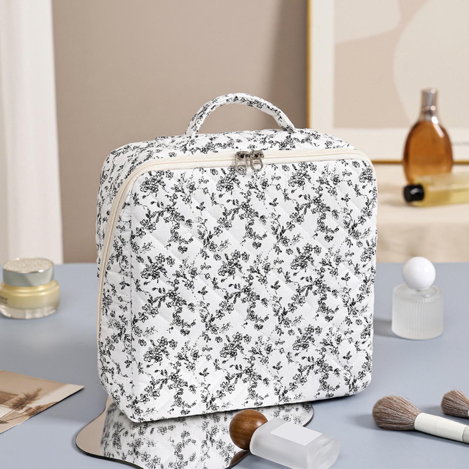 Travel Cosmetic Organizer Large Capacity Portable Skincare Pouch Zipper Closure Floral Pattern Toiletry Bag for Women Girls фиолетовый
Travel Cosmetic Organizer Large Capacity Portable Skincare Pouch Zipper Closure Floral Pattern Toiletry Bag for Women Girls фиолетовый
