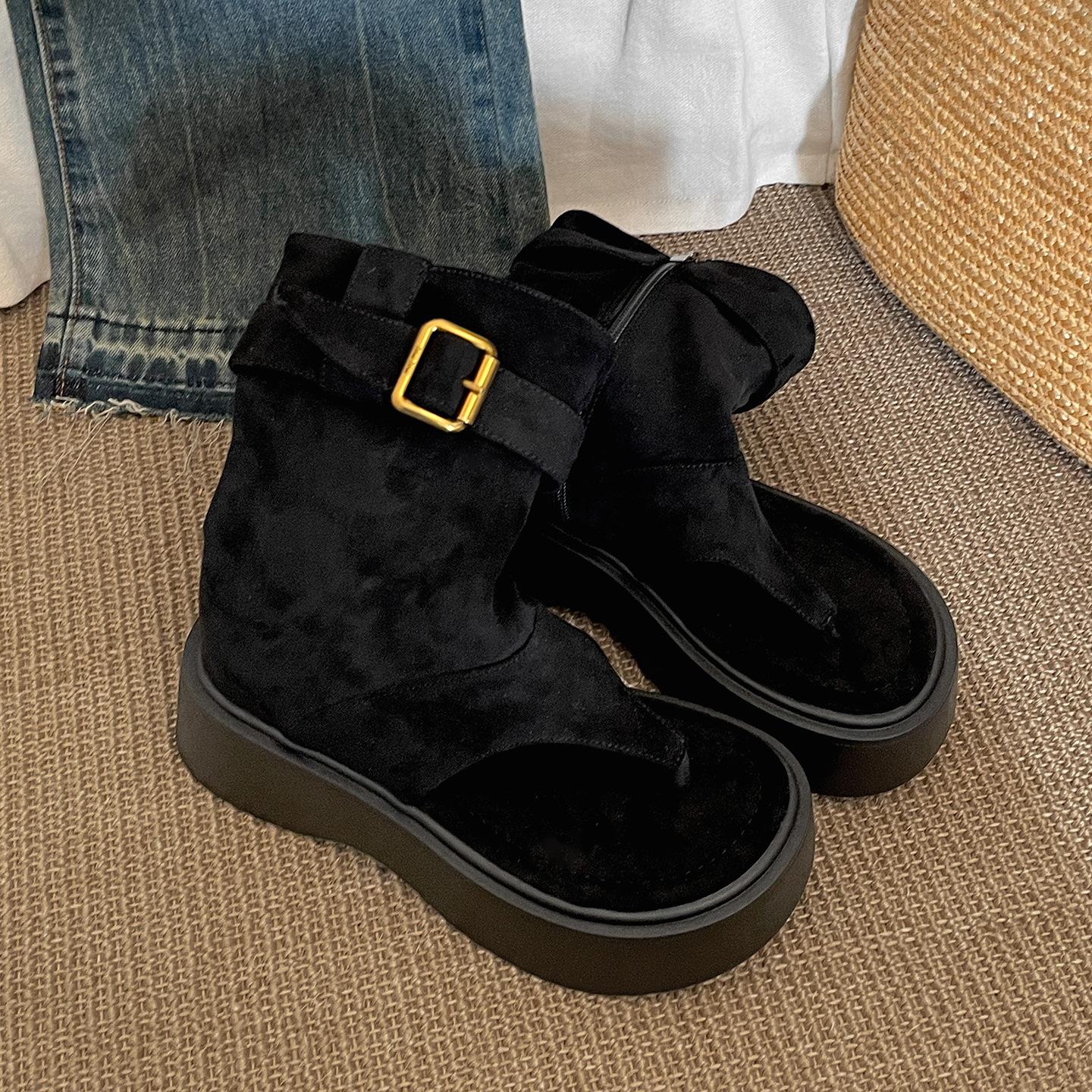 Popular black high-end thick-soled herringbone sandals for women s summer wear 2025 new retro non-slip French cool boots 40 чорний
Popular black high-end thick-soled herringbone sandals for women s summer wear 2025 new retro non-slip French cool boots 40 чорний