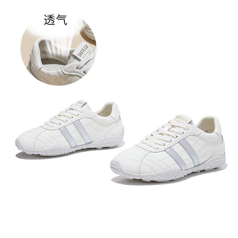 New German training shoes women s spring flat-bottomed sports single shoes casual versatile Forrest Gump shoes not tired feet trendy cool women s shoe 35
New German training shoes women s spring flat-bottomed sports single shoes casual versatile Forrest Gump shoes not tired feet trendy cool women s shoe 35