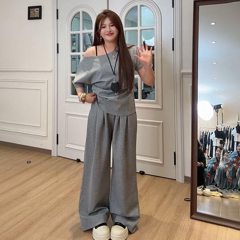 Women s Korean-Style Casual Summer Suit: One-Shoulder Top & Long Pants 2XL (100-120 lbs recommended)
Women s Korean-Style Casual Summer Suit: One-Shoulder Top & Long Pants 2XL (100-120 lbs recommended)