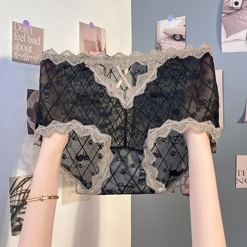 Роскошное кружевное нижнее белье для женщин, сексуальные удобные треугольные трусики со средней талией XL
Роскошное кружевное нижнее белье для женщин, сексуальные удобные треугольные трусики со средней талией XL