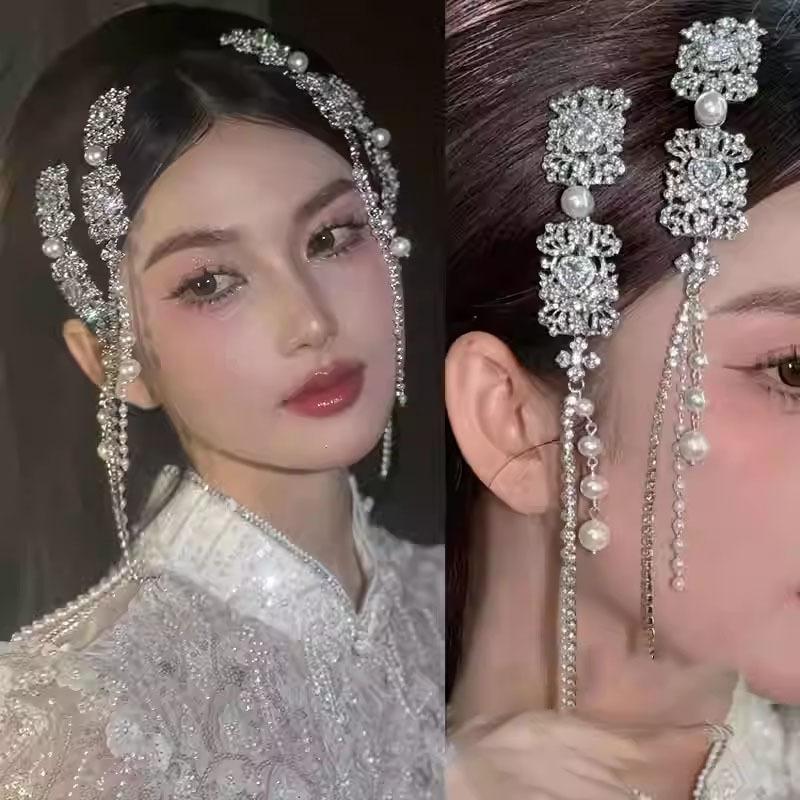 Diamond-encrusted square love pearl tassel hairpin New Chinese retro national style one-word clip Fashion Guochao hair accessories women
Diamond-encrusted square love pearl tassel hairpin New Chinese retro national style one-word clip Fashion Guochao hair accessories women