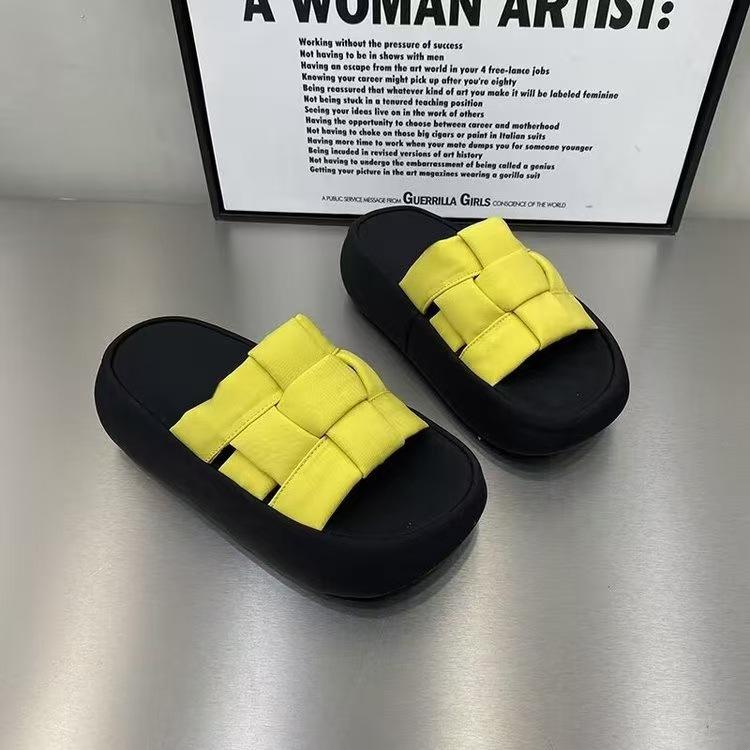 Platform-soled sports sandals women s summer outer wear with skirts, high-end 2025 new casual versatile beach Roman shoes 35 жёлтый
Platform-soled sports sandals women s summer outer wear with skirts, high-end 2025 new casual versatile beach Roman shoes 35 жёлтый