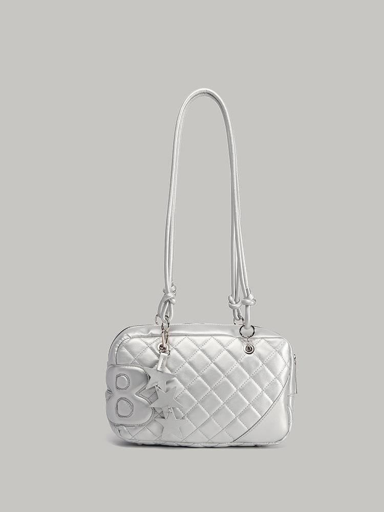 Simple casual large-capacity tote bag 2025 new Korean creamy yellow shoulder armpit bag commuter handbag серебряный
Simple casual large-capacity tote bag 2025 new Korean creamy yellow shoulder armpit bag commuter handbag серебряный