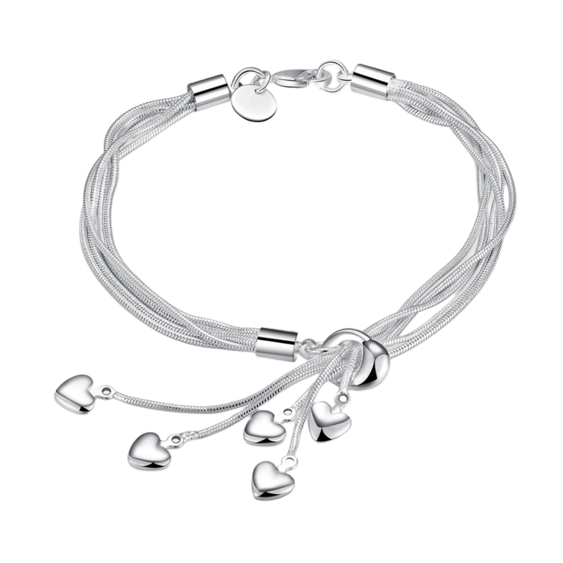 Посеребренный браслет с кисточками в форме сердца в стиле тайцзи
Посеребренный браслет с кисточками в форме сердца в стиле тайцзи