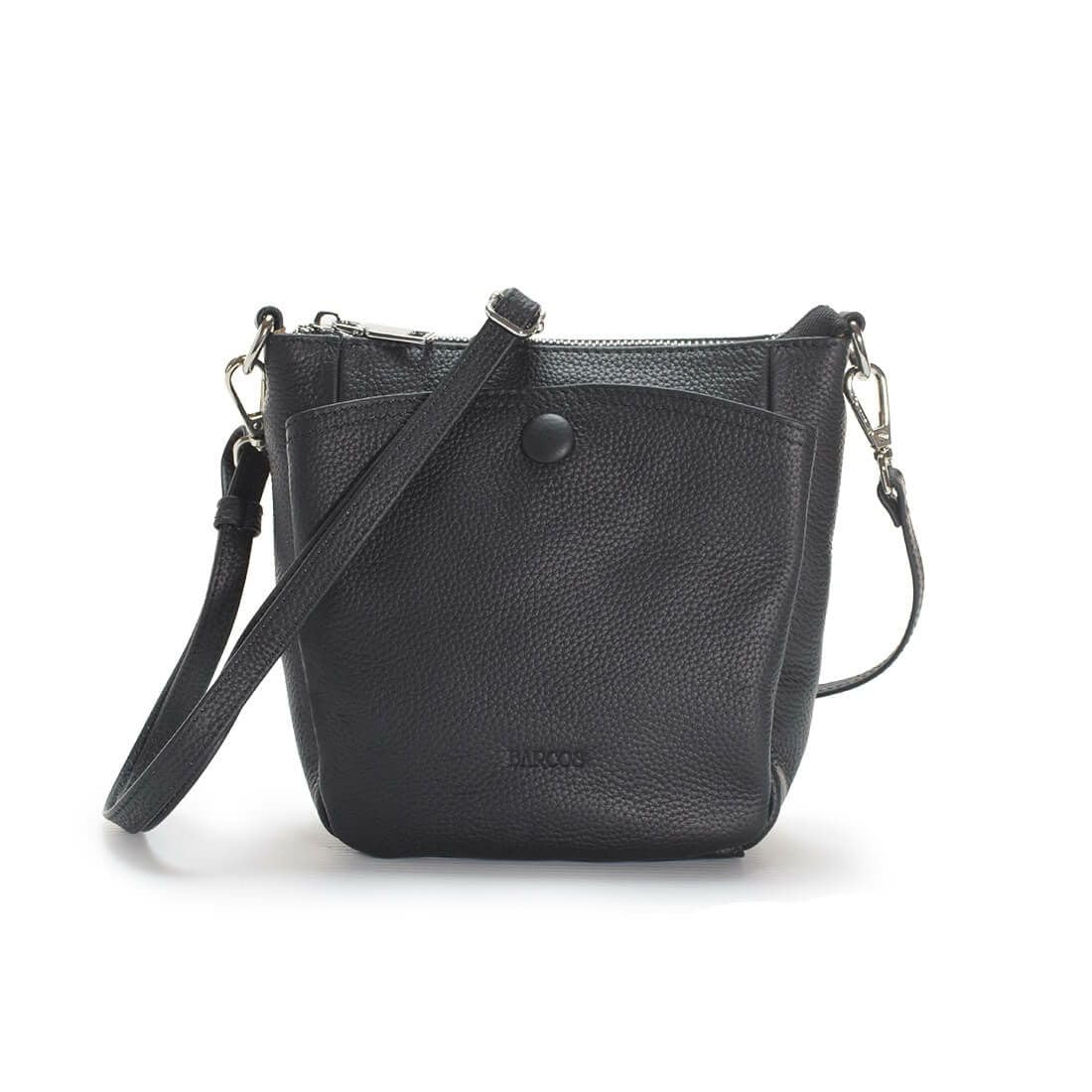 Barcos Women s Rounded Square Shoulder Bag in Black with Soft Shrunken Leather and Covered Buttons
Barcos Women s Rounded Square Shoulder Bag in Black with Soft Shrunken Leather and Covered Buttons
