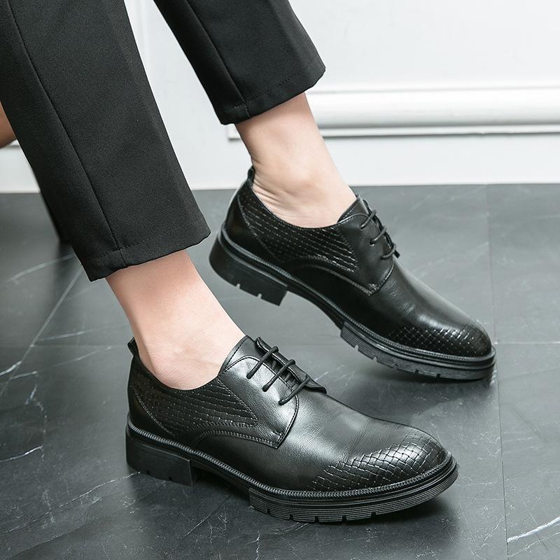 Men s shoes large size fashion new casual leather shoes trend retro lace-up business dress shoes groom best man shoes 38
Men s shoes large size fashion new casual leather shoes trend retro lace-up business dress shoes groom best man shoes 38