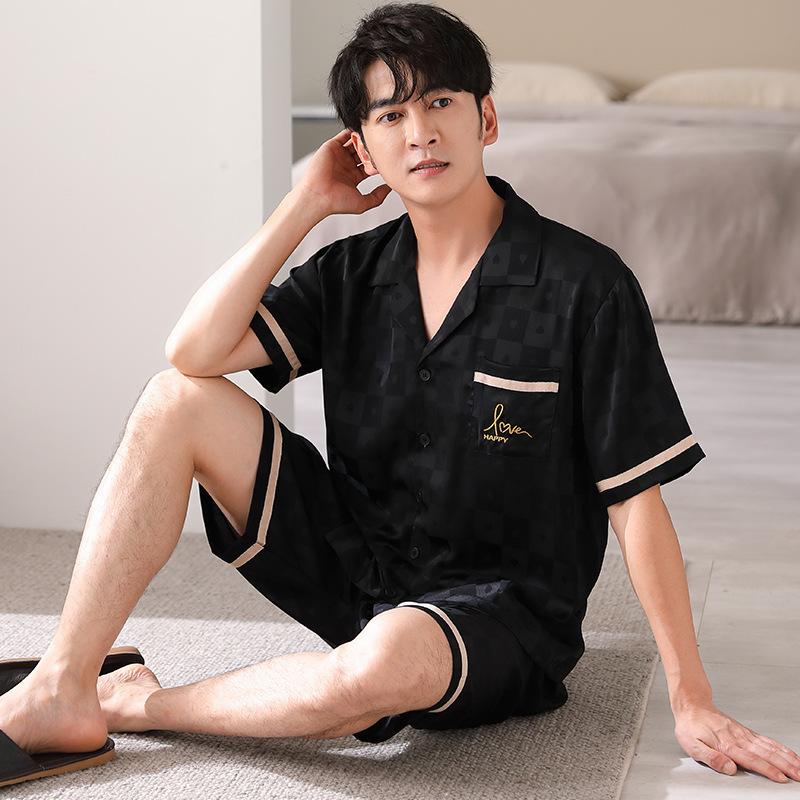 Couple ice silk pajamas summer women s cool with chest pads thin short-sleeved shorts silk men s loungewear suit L
Couple ice silk pajamas summer women s cool with chest pads thin short-sleeved shorts silk men s loungewear suit L
