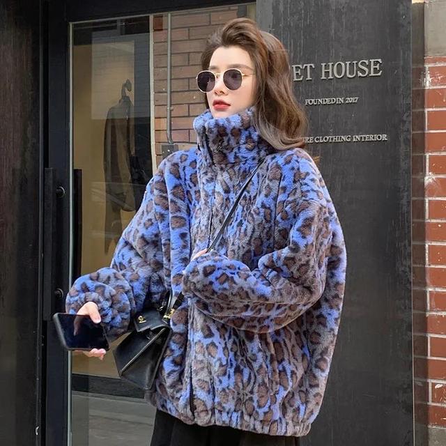 Winter Colorful Leopard Print Faux Fur Coat Women Long Sleeve Zip Up Warm Soft Fluffy Jacket Fashion L синій
Winter Colorful Leopard Print Faux Fur Coat Women Long Sleeve Zip Up Warm Soft Fluffy Jacket Fashion L синій