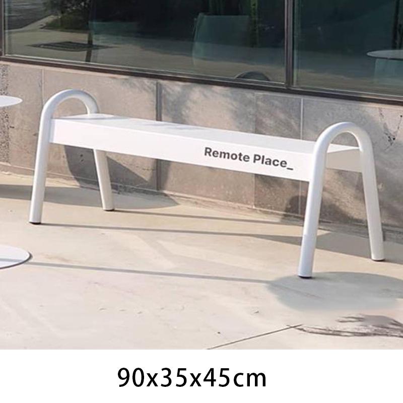 Metal Footrest Aesthetic Modern Footstool Low Design Bench Chair Ground Outdoor Furniture Stools Living Room Garden Decorative
Metal Footrest Aesthetic Modern Footstool Low Design Bench Chair Ground Outdoor Furniture Stools Living Room Garden Decorative