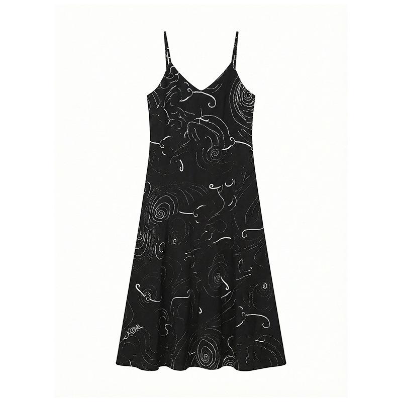 The Mind Tencel Linen Spiral Stripe Camisole Dress - Spring 2026 Design T6211C Small чёрный
The Mind Tencel Linen Spiral Stripe Camisole Dress - Spring 2026 Design T6211C Small чёрный
