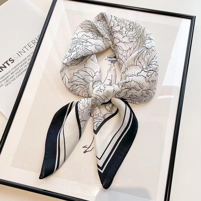 1pcs 70cm Large Peony Flower Silk Scarf for Women Imitation Silk Elegant and Fresh Headwear Accessories Clothing Square Scarf белый
1pcs 70cm Large Peony Flower Silk Scarf for Women Imitation Silk Elegant and Fresh Headwear Accessories Clothing Square Scarf белый