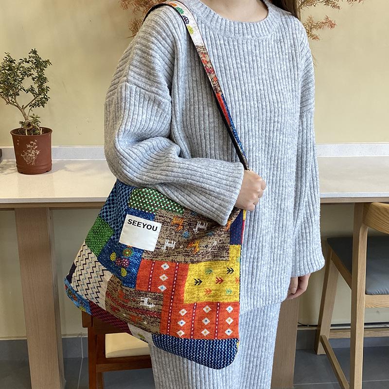 Du s home does not fade denim! Spring and summer patchwork bag shoulder large-capacity messenger bag denim double-sided bag
Du s home does not fade denim! Spring and summer patchwork bag shoulder large-capacity messenger bag denim double-sided bag