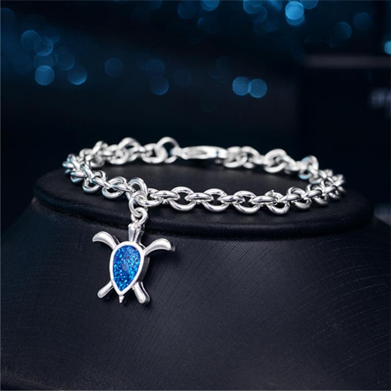 Exquisite Opal Pendant Bracelet Personality Charm Smart Turtle Opal Bracelet Women S Imitation Silver Jewelry Heart Of The Ocean Jewelry
Exquisite Opal Pendant Bracelet Personality Charm Smart Turtle Opal Bracelet Women S Imitation Silver Jewelry Heart Of The Ocean Jewelry