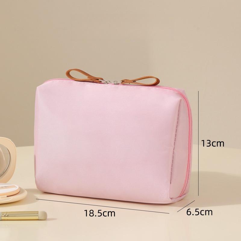 1pcs Outdoor Travel Portable Storage Bag Mini Lipstick Pouch Cosmetic Large Capacity Organizer Bag Multi-Function Toiletry Bag рожевий
1pcs Outdoor Travel Portable Storage Bag Mini Lipstick Pouch Cosmetic Large Capacity Organizer Bag Multi-Function Toiletry Bag рожевий