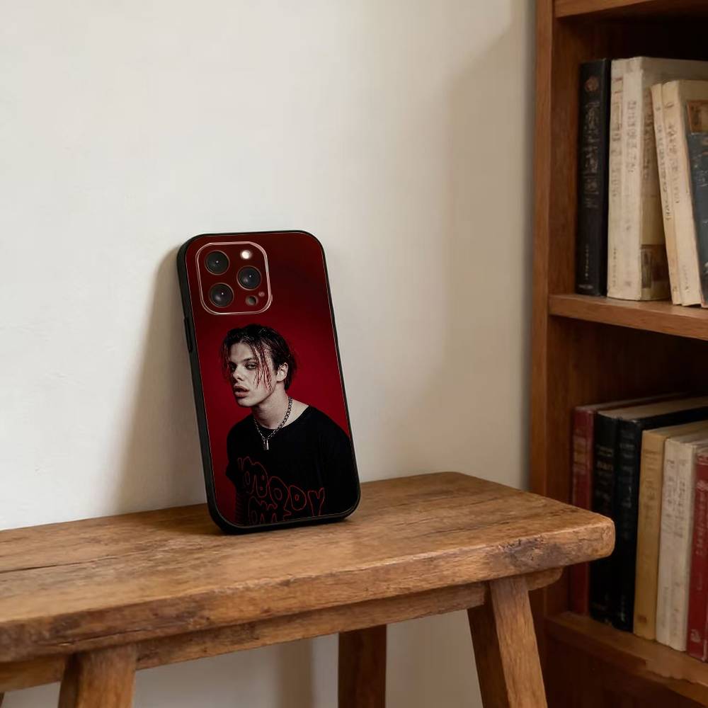 Yungblud Music Singer Phone Case For iPhone 17,16,15,14,13,12,11 Plus,Pro Max,XS,Soft Silicone Black Cover iPhone16ProMax
Yungblud Music Singer Phone Case For iPhone 17,16,15,14,13,12,11 Plus,Pro Max,XS,Soft Silicone Black Cover iPhone16ProMax