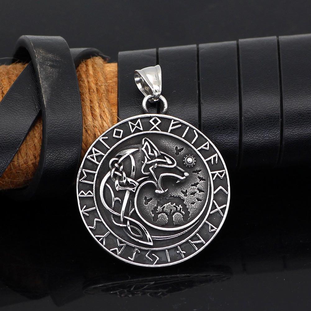 Hot Selling Nordic Viking Wolf Head Rune Pendant Men s Long Necklace
Hot Selling Nordic Viking Wolf Head Rune Pendant Men s Long Necklace