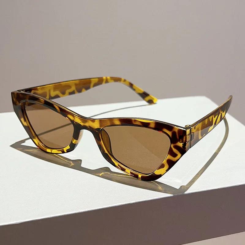 Comfortable Durable High Quality Stylish Retro Trendy Edgy Punk High End Designer Style Female For Both Male Sun Glasses
Comfortable Durable High Quality Stylish Retro Trendy Edgy Punk High End Designer Style Female For Both Male Sun Glasses