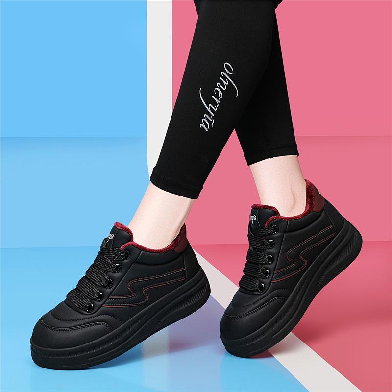 Leather velvet thick-soled all-cowhide board shoes autumn and winter women s Korean version versatile little white shoes rhombus bread shoes 40
Leather velvet thick-soled all-cowhide board shoes autumn and winter women s Korean version versatile little white shoes rhombus bread shoes 40