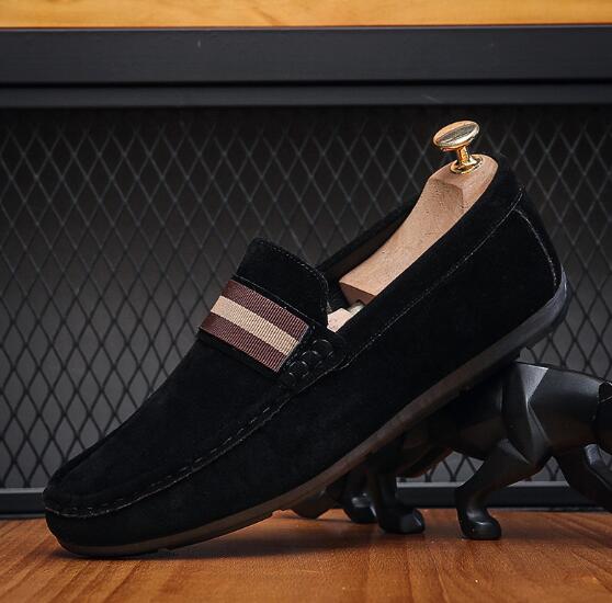 Men s autumn summer new casual loafers all-match set feet soft bottom breathable loafers men s driving flats shoes M844 39 чорний
Men s autumn summer new casual loafers all-match set feet soft bottom breathable loafers men s driving flats shoes M844 39 чорний