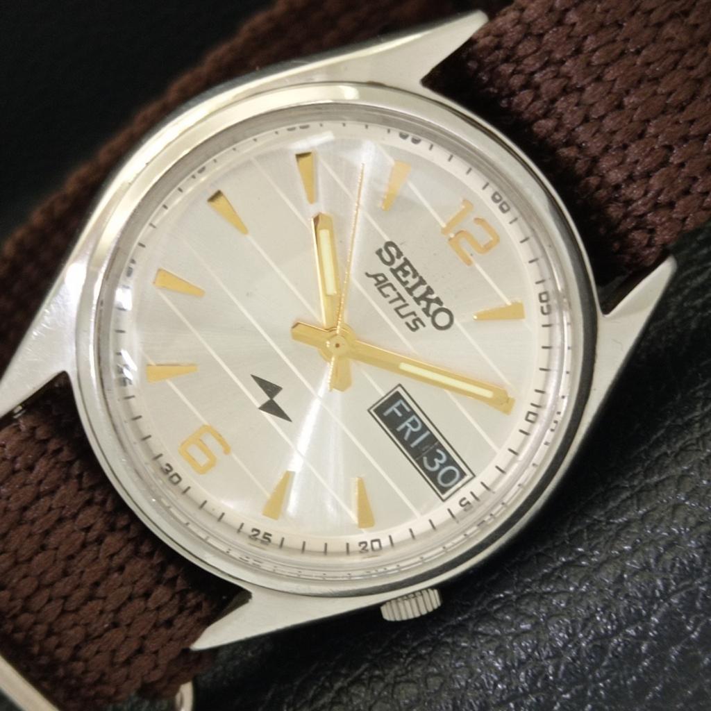 ЧОЛОВІЧИЙ ЧОЛОВІЧИЙ ГОДИННИК SEIKO ACTUS AUTOMATIC 7009A ВИКОРИСТАНИЙ З СРІБНИМ ЦІФЕРЛАБОМ a433420-2 R116-a433420
ЧОЛОВІЧИЙ ЧОЛОВІЧИЙ ГОДИННИК SEIKO ACTUS AUTOMATIC 7009A ВИКОРИСТАНИЙ З СРІБНИМ ЦІФЕРЛАБОМ a433420-2 R116-a433420