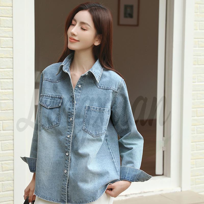 Women s Retro Fashion Long-Sleeve Denim Jacket with Velvet Lining XL
Women s Retro Fashion Long-Sleeve Denim Jacket with Velvet Lining XL