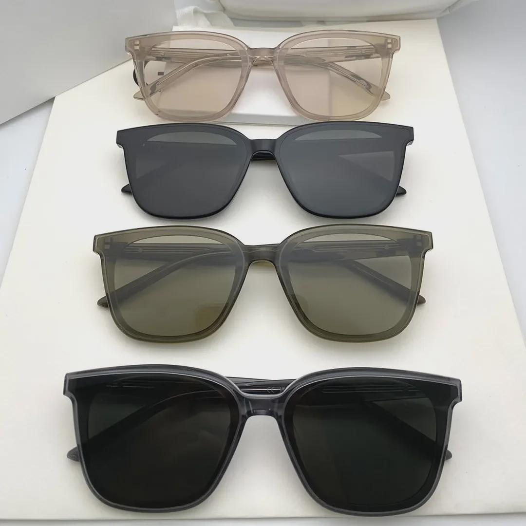 Женские солнцезащитные очки GM Classic Large Square Frame 2024 года — стройнящие, простые, универсальные, высококачественная защита от солнца 63-17-148
Женские солнцезащитные очки GM Classic Large Square Frame 2024 года — стройнящие, простые, универсальные, высококачественная защита от солнца 63-17-148