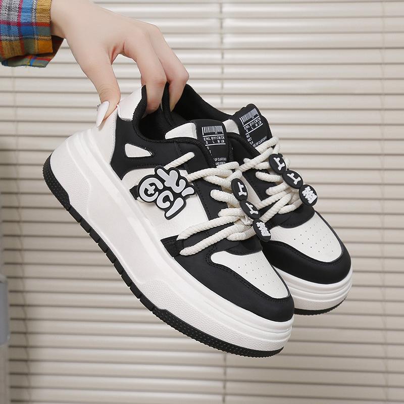 New Year s shoes Fu character thick sole heightening versatile board shoes little white shoes women s casual sports shoes thick sole panda shoes women 40 чорний
New Year s shoes Fu character thick sole heightening versatile board shoes little white shoes women s casual sports shoes thick sole panda shoes women 40 чорний