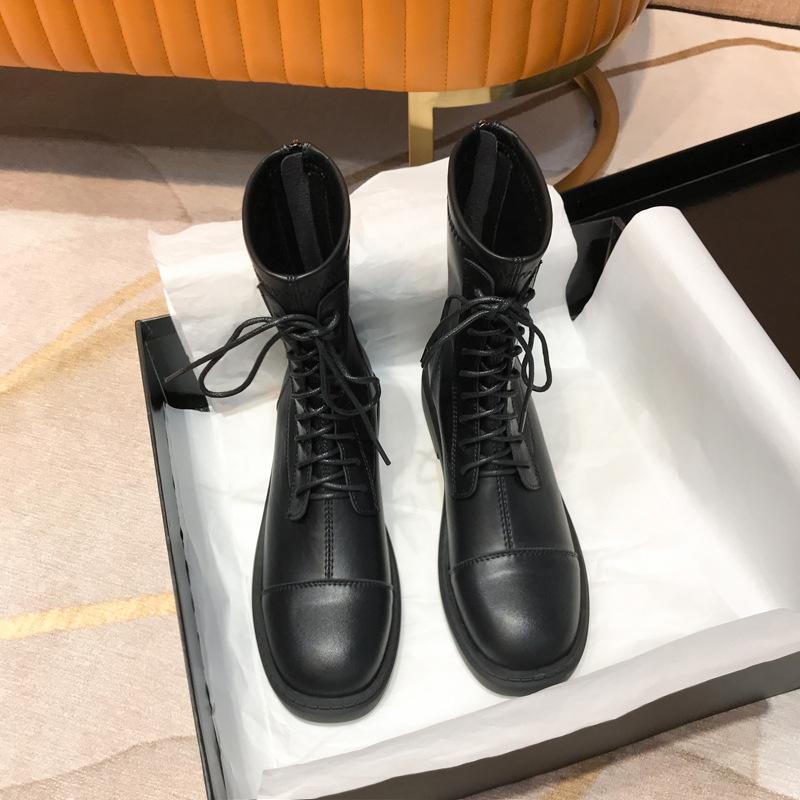 Short boots autumn and winter skirt velvet elastic boots women s fashion Martin boots 2025 new medium tube women s boots 40
Short boots autumn and winter skirt velvet elastic boots women s fashion Martin boots 2025 new medium tube women s boots 40