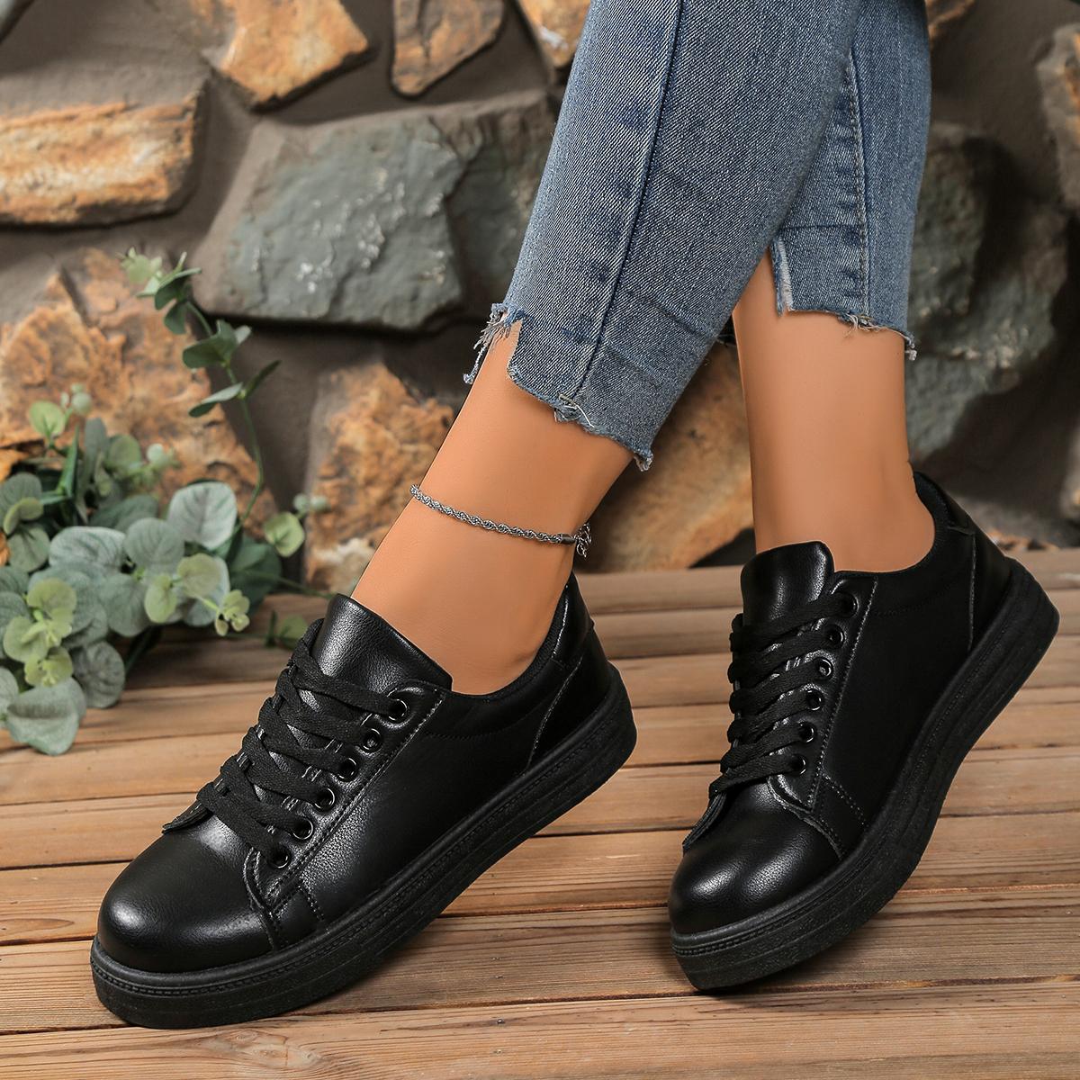 Women s fashionable board shoes, women s soft soled lightweight, sports outdoor shoes, women s skateboard shoes 35
Women s fashionable board shoes, women s soft soled lightweight, sports outdoor shoes, women s skateboard shoes 35